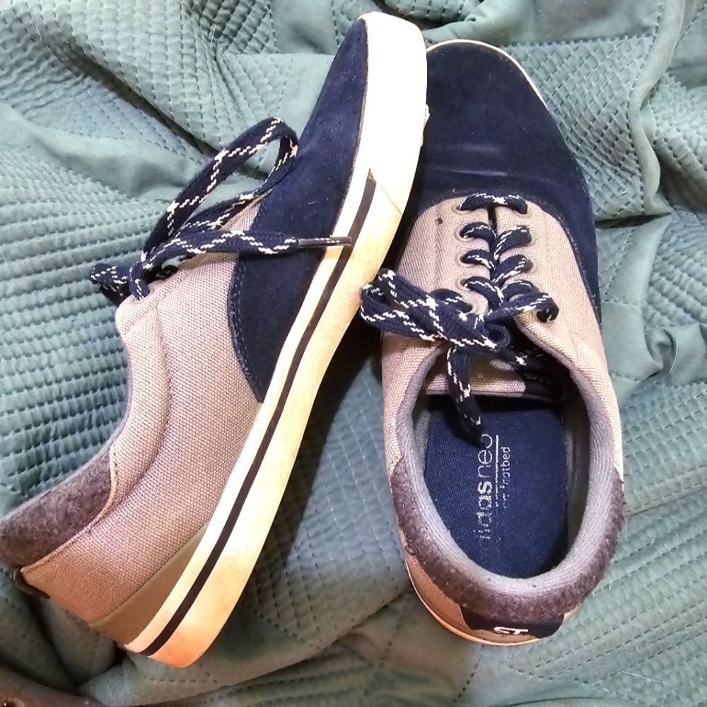Adidas neo st shoes